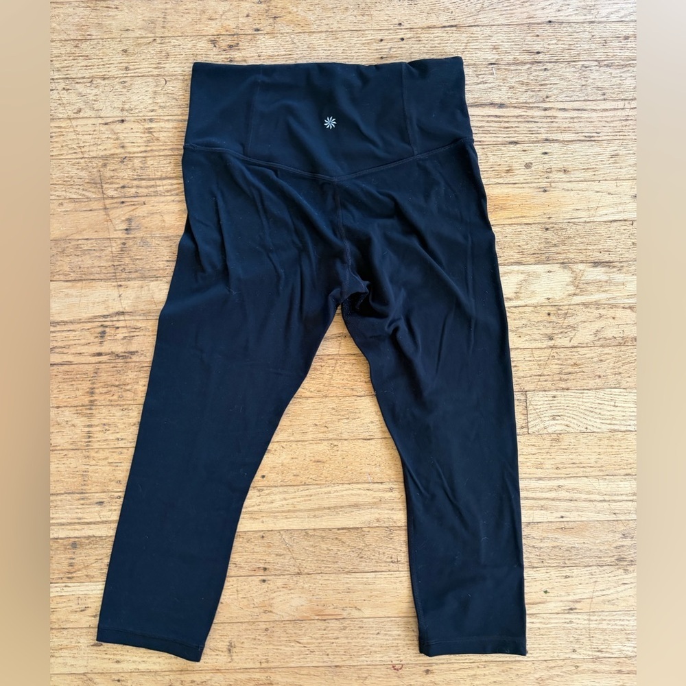 Athleta Elation high rise Capri Athleisure Pilates yoga legging